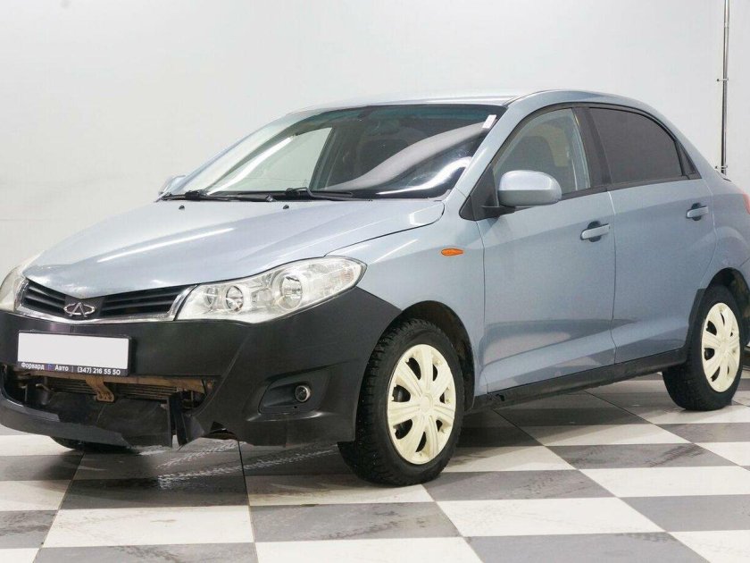 Chery very 2012