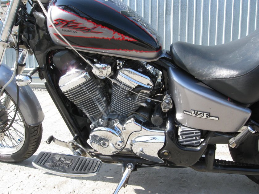Honda Steed 400 vse