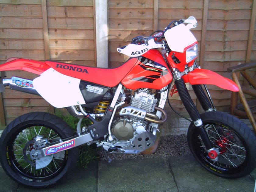 Honda XR 400