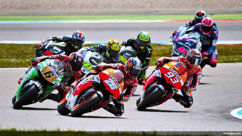 Шоссейно-кольцевые гонки на мотоциклах