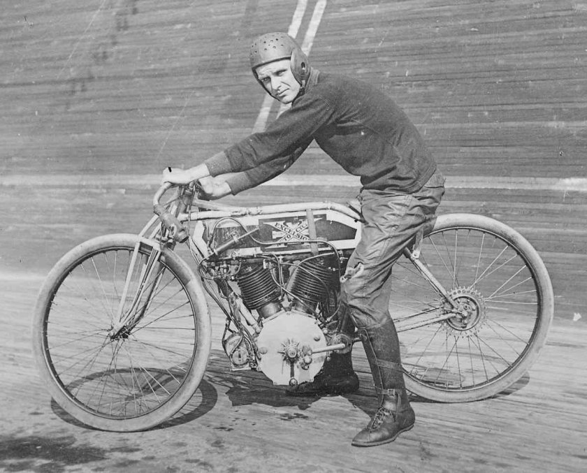 Excelsior мотоцикл