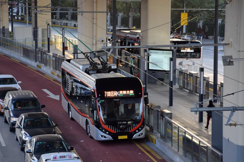 Автобус Шанхай