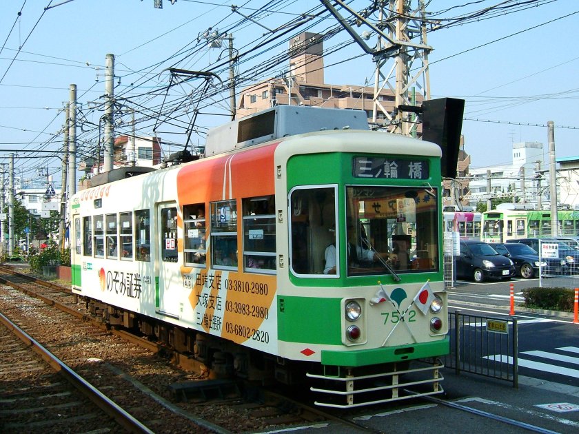 Японский трамвайчик