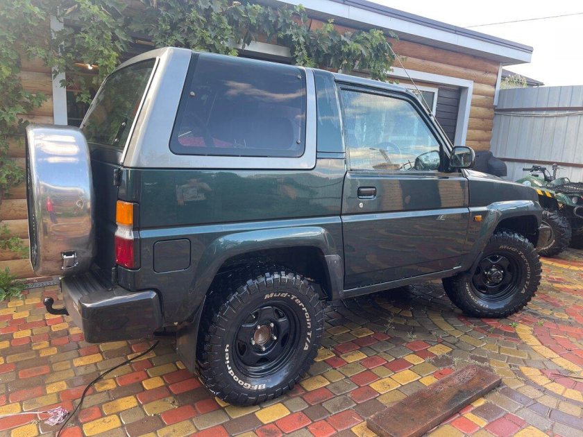 Дайхатсу рокки 1994