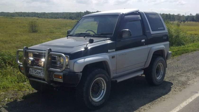 Daihatsu Rocky 1993