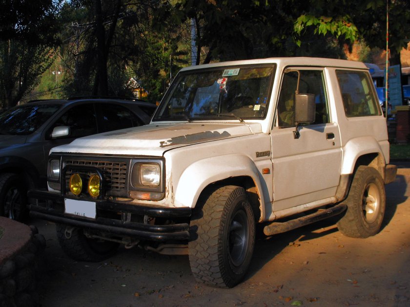 Daihatsu Rocky 2.2