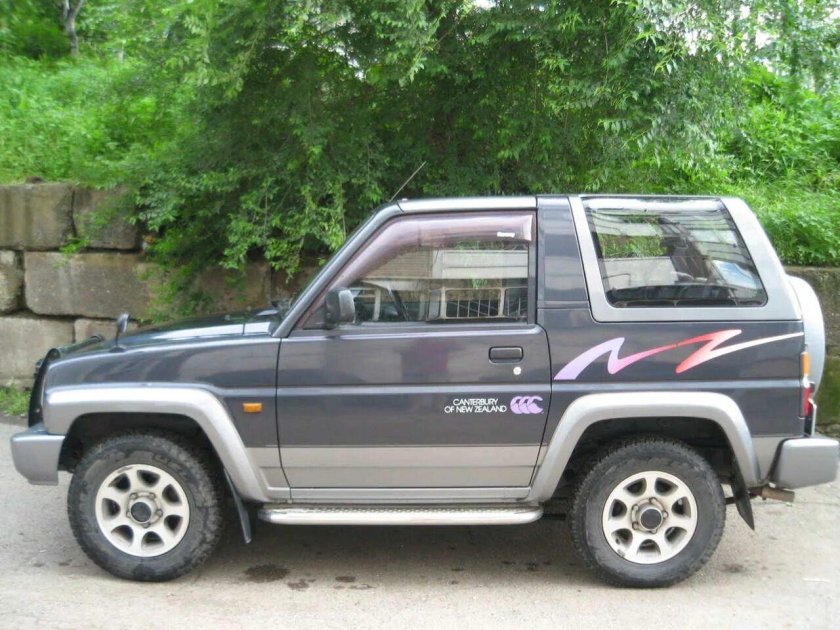 Daihatsu Rocky 1995