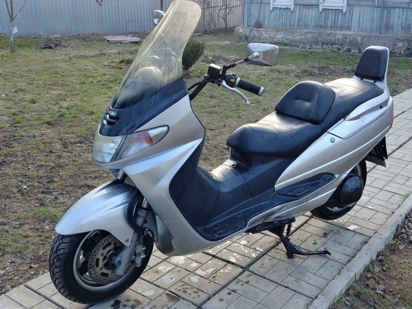 Suzuki Burgman Skywave 400 1999