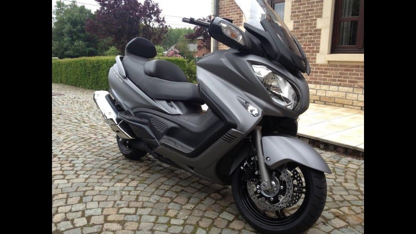 Suzuki Burgman 650