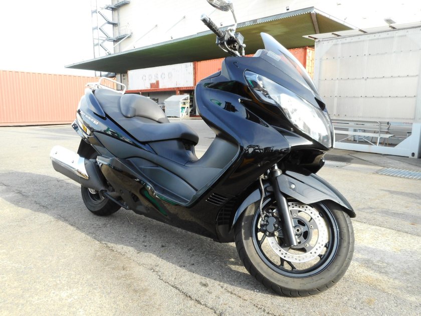 Suzuki Skywave 250