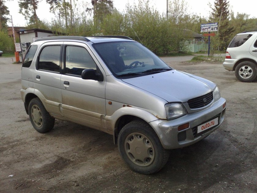 Дайхатсу Териос 1999