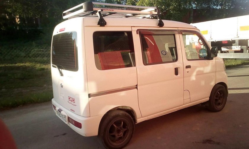 Daihatsu Hijet 2018