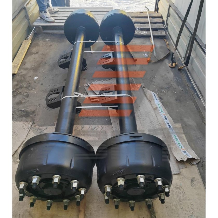 Ось прицепа