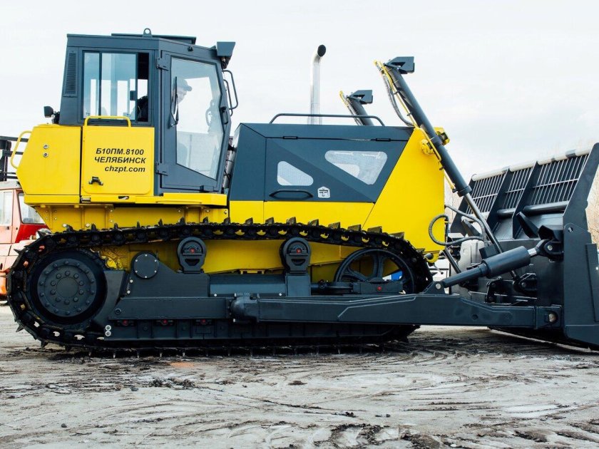 Бульдозер ЧТЗ Т 800