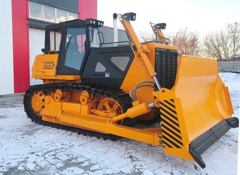 Бульдозер дст урал