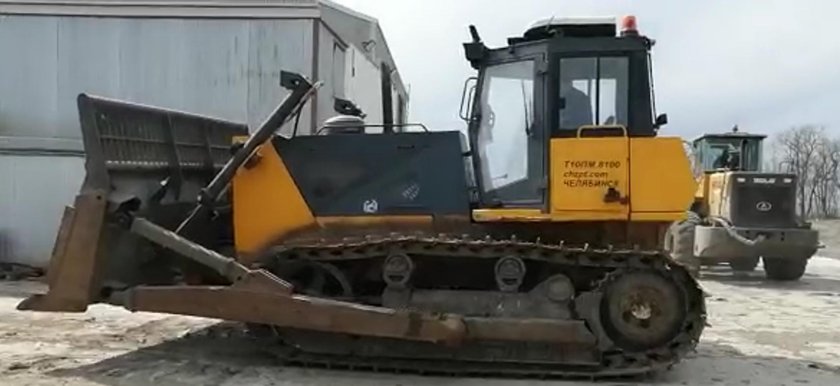 Бульдозер т10