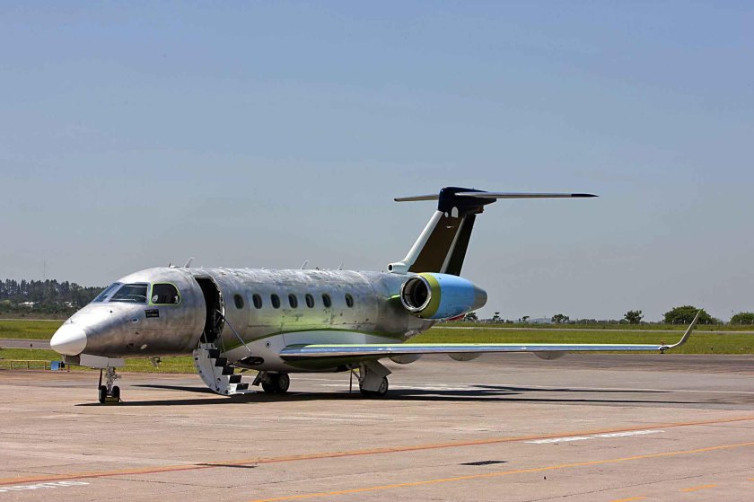 Embraer legacy 450