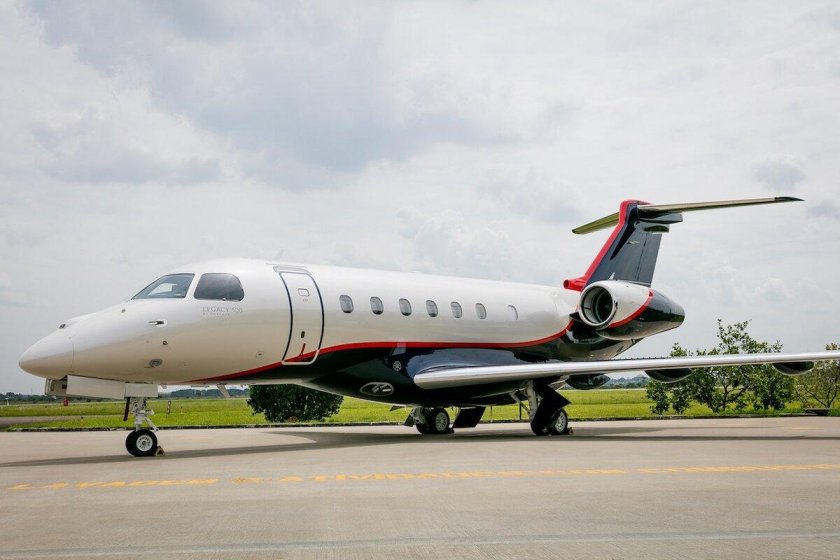 Embraer legacy 450