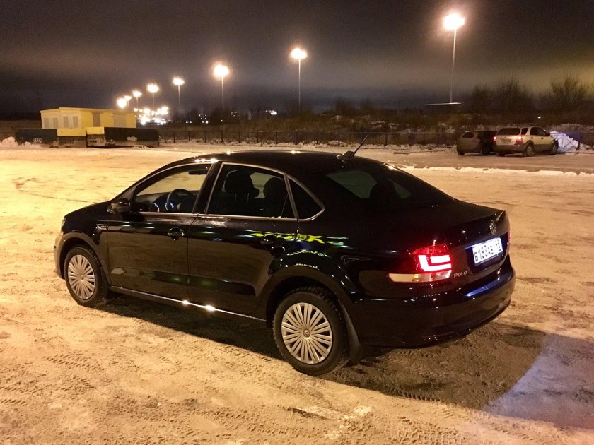 Volkswagen Polo sedan черный
