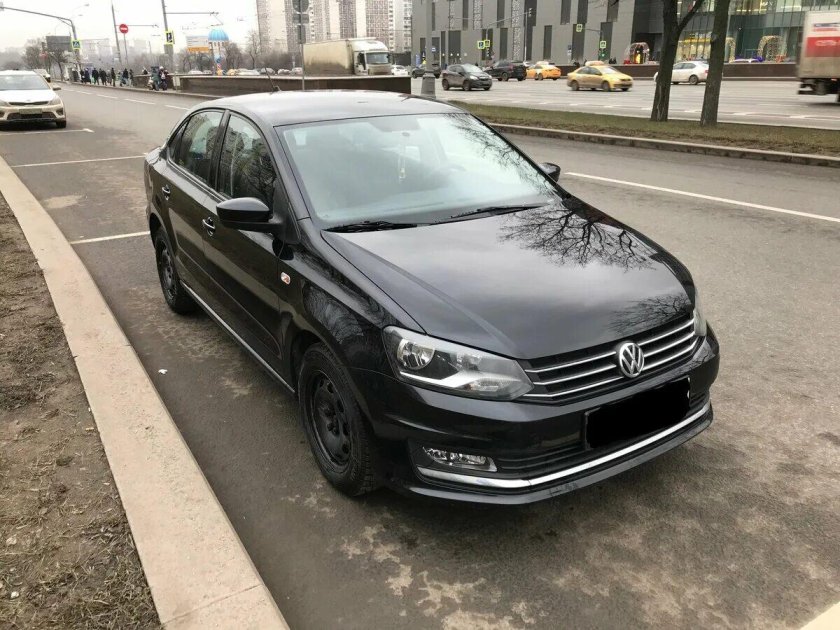 Volkswagen Polo 2017 черный