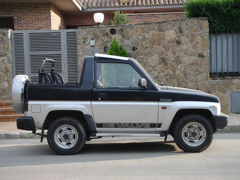 Daihatsu Rocky Feroza