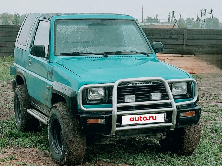 Daihatsu feroza