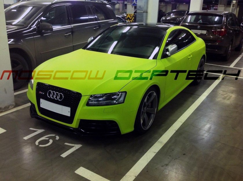 Зелёный матовый ауди с4