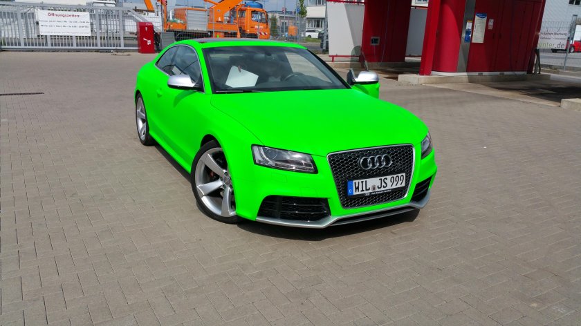 Ауди а6 зеленый матовый