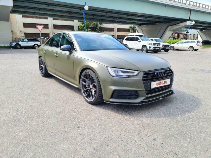 Audi a4 Quantum Grey 2021