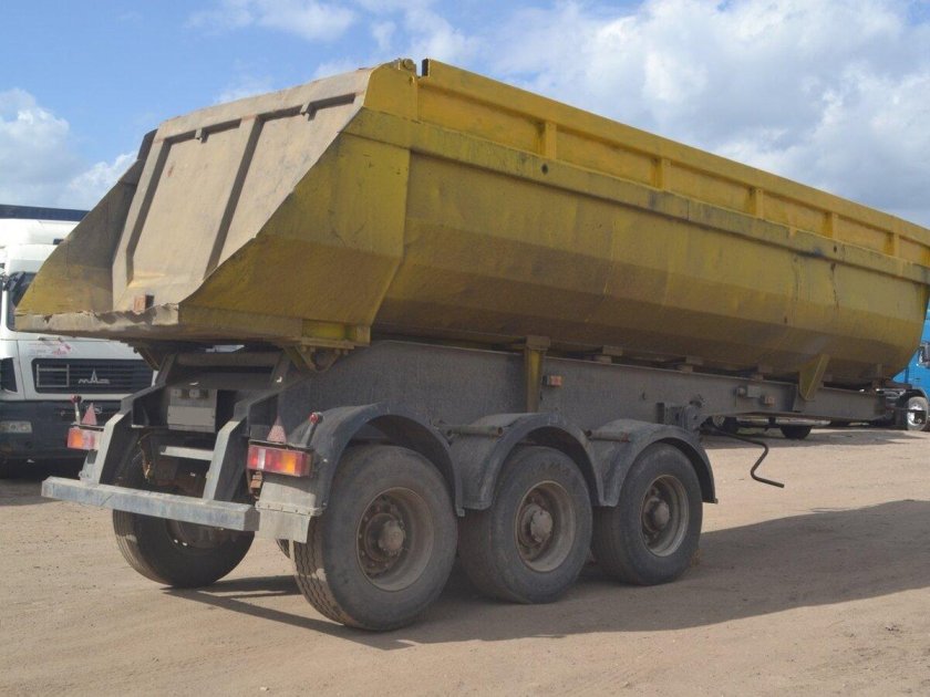 Самосвальный полуприцеп кат 118 а