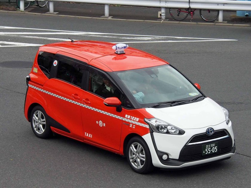 Такси в Японии марки автомобилей