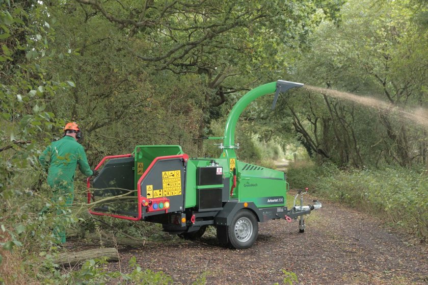 Измельчитель веток Green Mech Arborist 130, 150