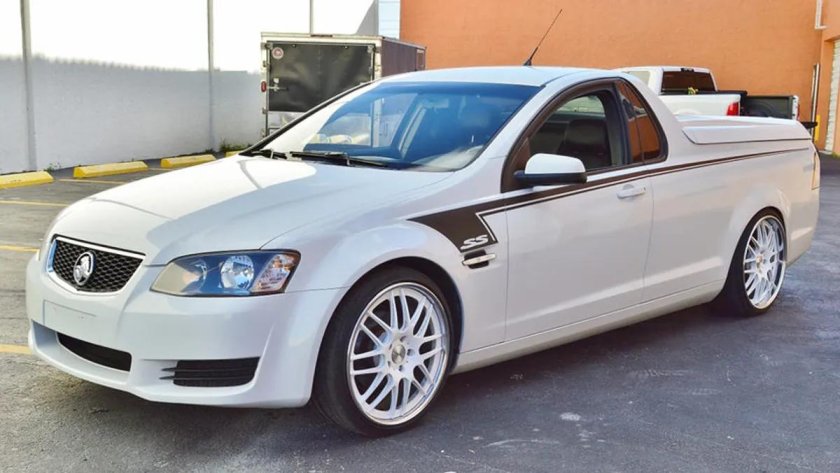 Холден Командор