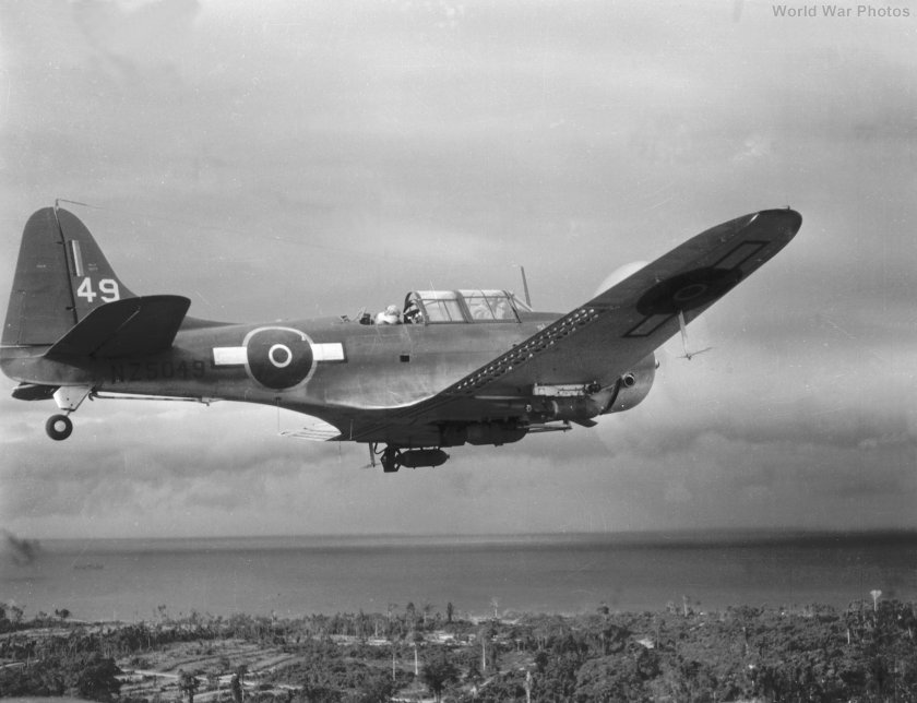 Dauntless самолет