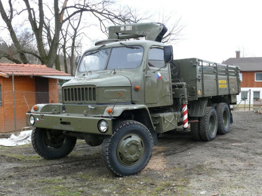 Praga v3s военный