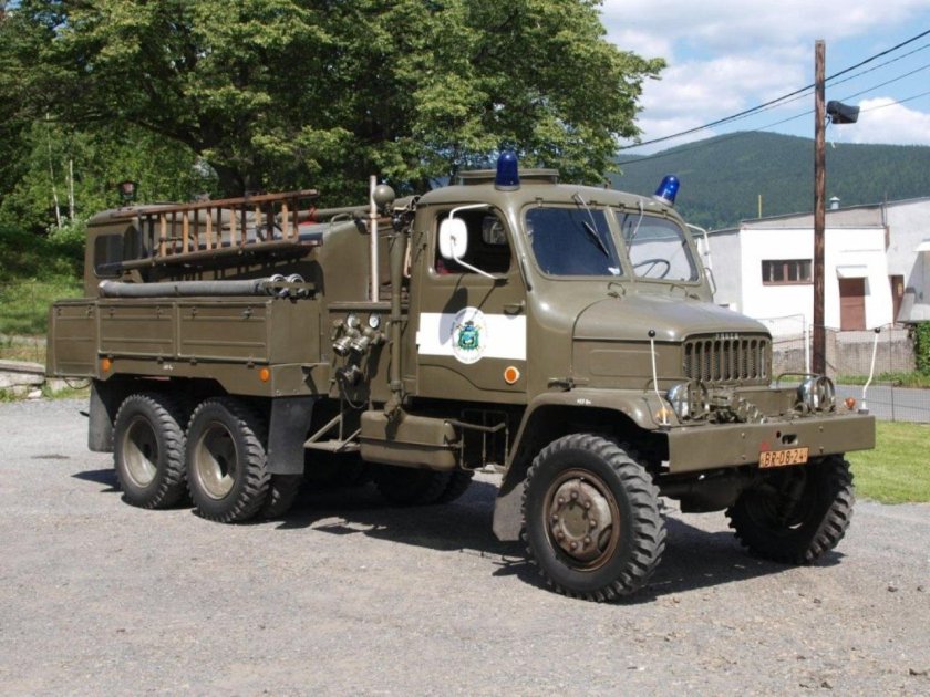 Автомобиль Прага v3s