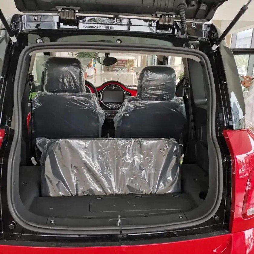 Мини электромобиль