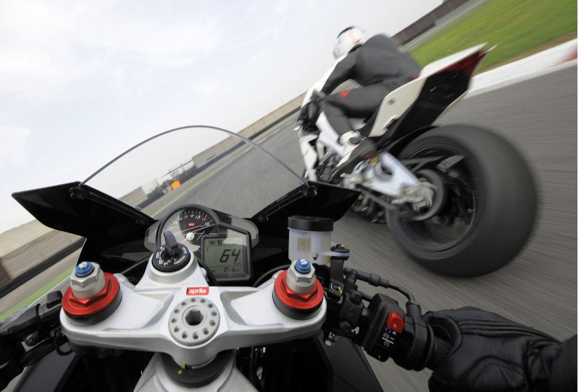 Aprilia rsv4