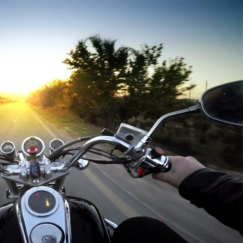 Мотоцикл вид от первого лица