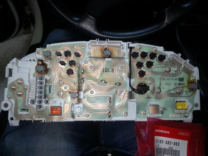 Хонда Одиссей 1996 панель приборов лампы