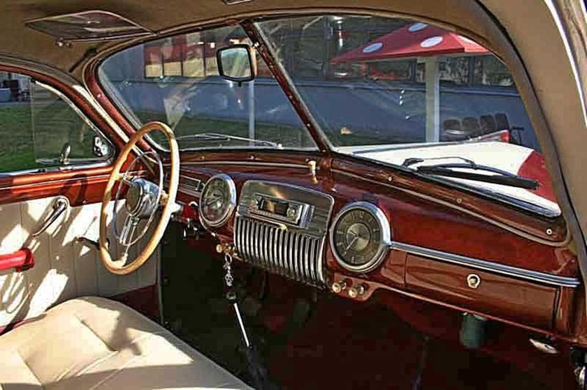 ГАЗ 12 зим универсал