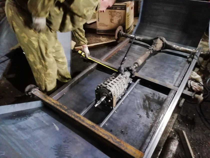 Болотоход Охотец трансмиссия