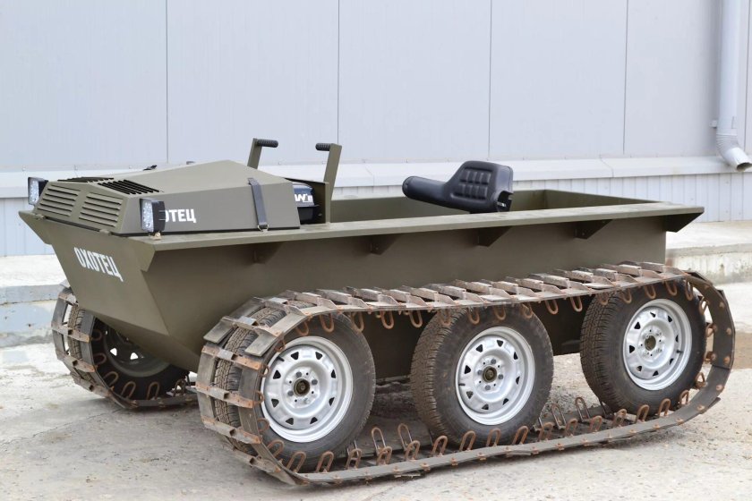 Болотоход гусеничный