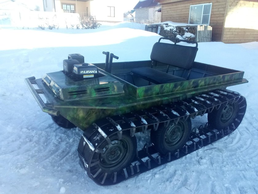 Уралец снегоболотоход