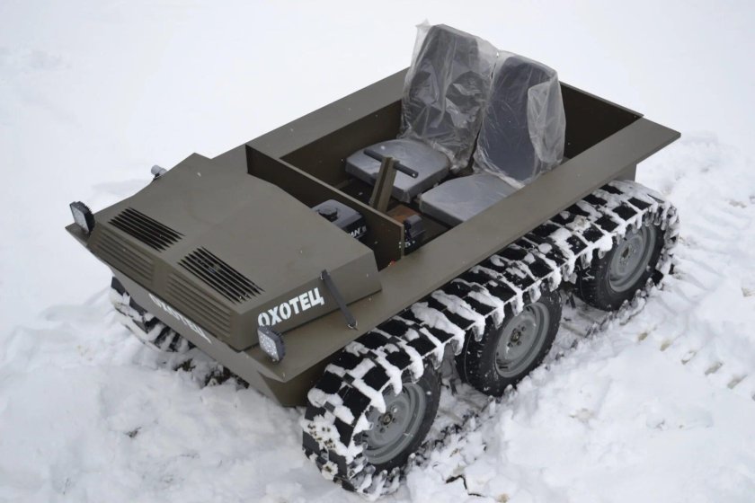 Гусеничный вездеход охотец