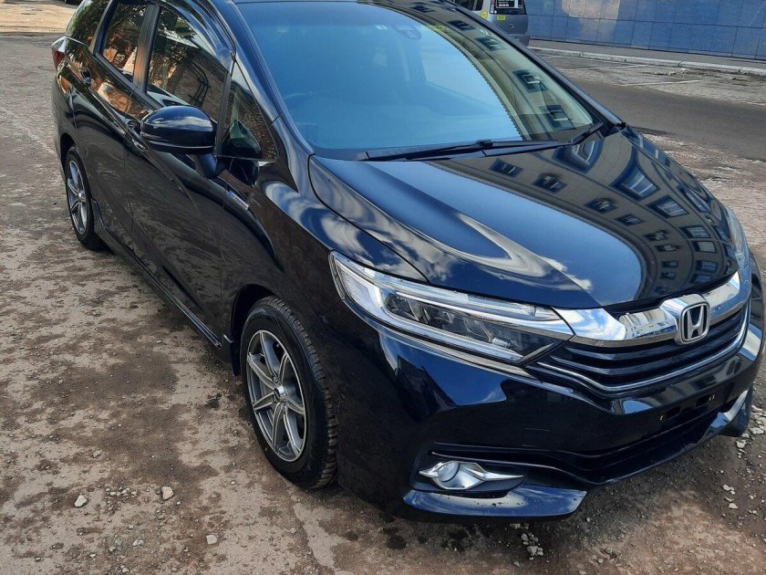 Honda Shuttle Hybrid 2017