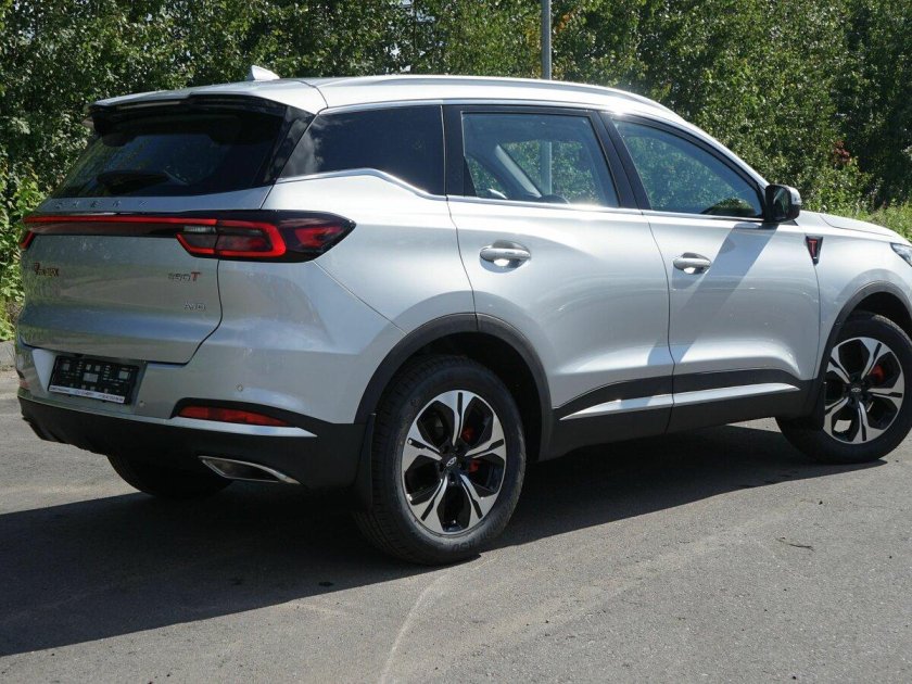 Чери Тиго 7 про серебристая