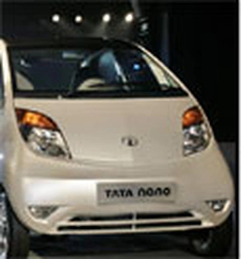 Машина тата нано 2008