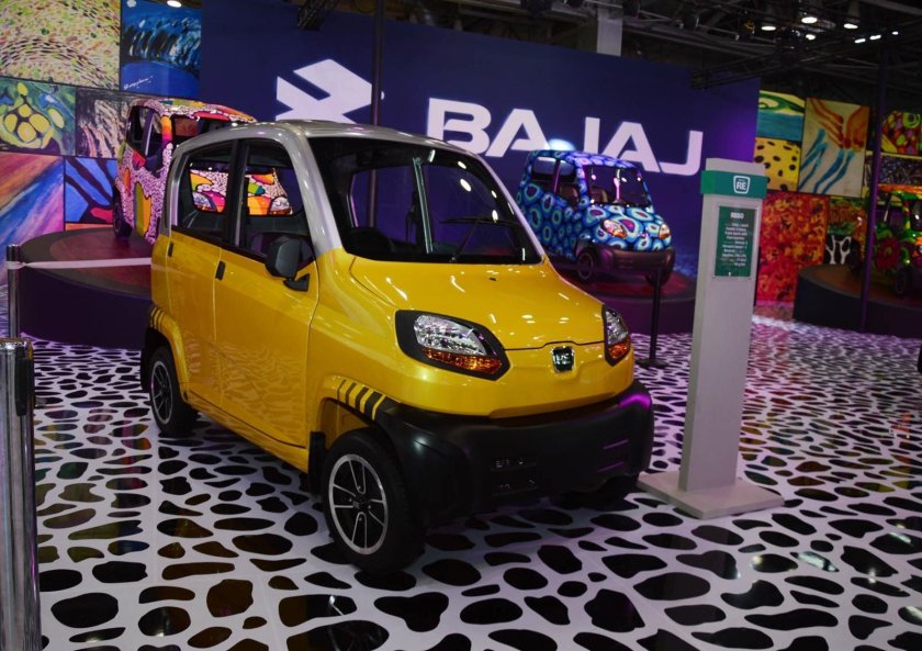 Bajaj re60