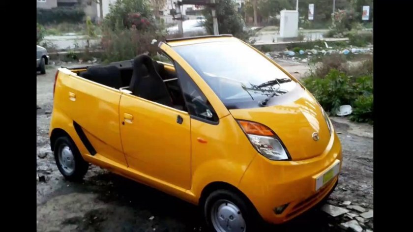 Машина Tata Nano